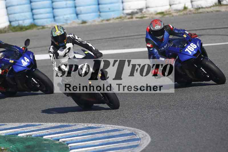 /Archiv-2024/02 29.01.-02.02.2024 Moto Center Thun Jerez/Gruppe gruen-green/134